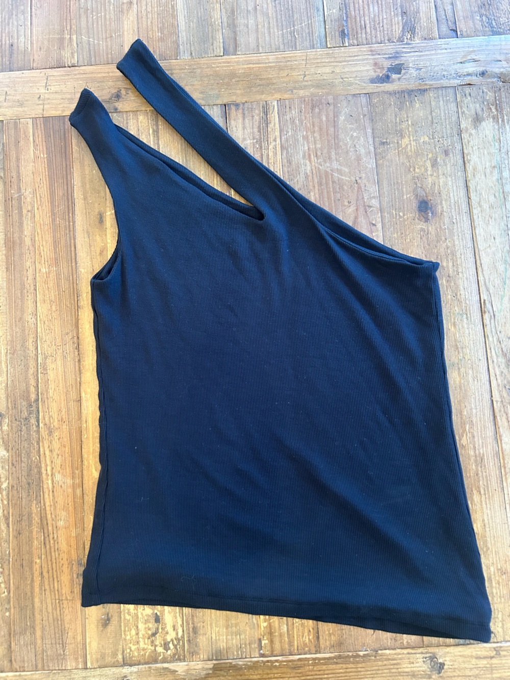 Generation Love One-Shoulder Black Ribbed Tank - Picture 4 of 4